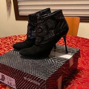 El Dantee Black Studded Women's Ankle Boots